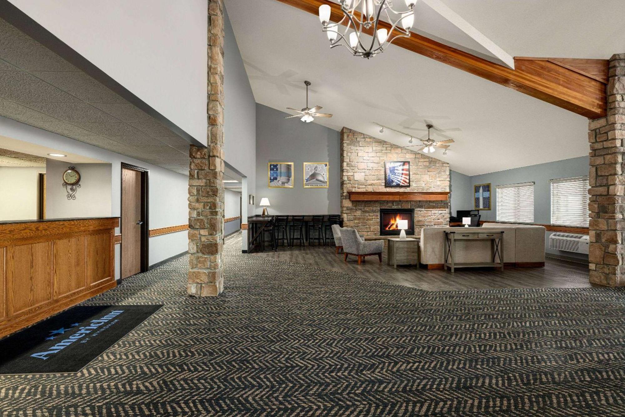 Americinn By Wyndham Lincoln South Экстерьер фото